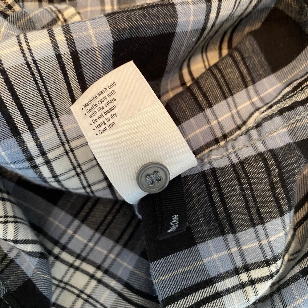 PAIGE Never Worn Plaid Shirt Blouse Size M - Picture 8 of 8